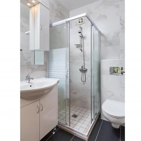 Celenca - One-bedroom - A4 *