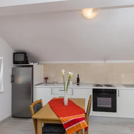 Celenca - One-bedroom - A4 아파트 *